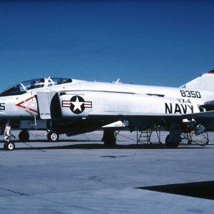 f-4j158350.jpg