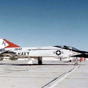 F-4N_Phantom_II_of_VF-201_at_NAS_North_Island_1976.jpg