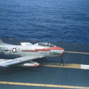 FJ-3_and_FJ-4_via_Tailhook_Association_069.jpg