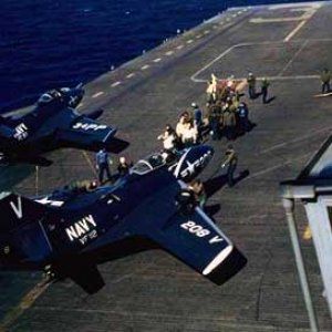 Grumman-F9F-Cougar-Carrier-Deck.jpg