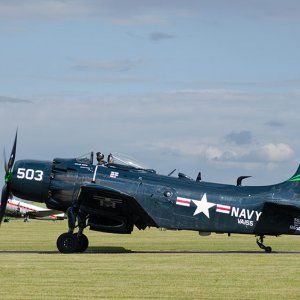 ad-4_skyraider_duxfordlegends_lq.jpg