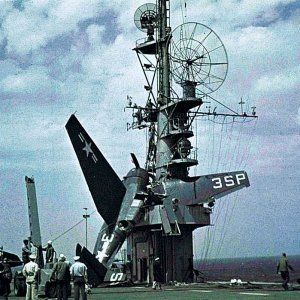 Avenger-USS-Siboney-1949.jpg