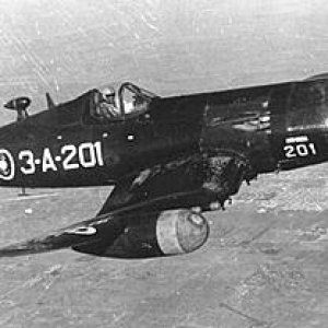 Corsair3-A-201~0.jpg