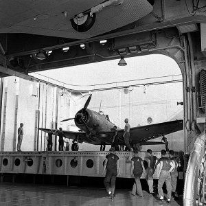 Dauntless-lift1941.jpg