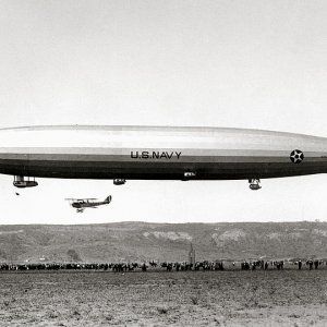 navy-airship-shenandoah-one-a-leon-miler.jpg