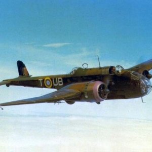 Handley_Page_Hampden_in_the_air-600x435.jpg
