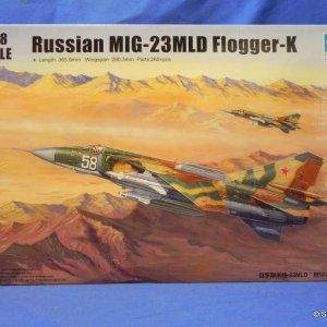 TrumpeterMiG23MLDbox1.JPG