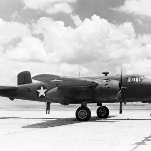 North_American_B-25G_Mitchell_42-64853.jpg