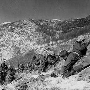 a-5465-us-marines-chosin-1950.jpg