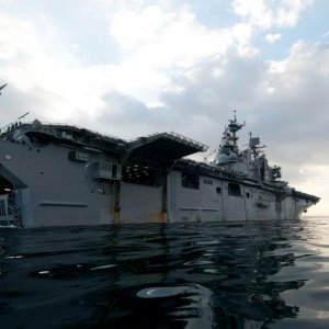 USS_Bonhomme_Richard_n.jpg