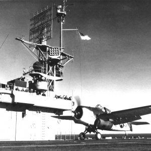 FM-1_Wildcat_takes_off_from_USS_Kasaan_Bay_28CVE-6929_1944.jpg