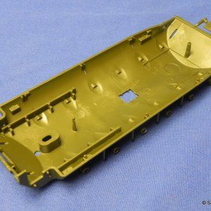 Academy13296M60A2SpruexLowerHull3.JPG