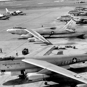 b-47-jet-bombers-on-field-at-macdill-air-force-base.jpg
