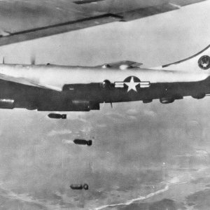 22d_Operations_Group_Boeing_B-29A-65-BN_Superfortress_44-62196.jpg