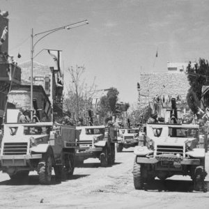 Mortar-on-halftrack-jerusalem-1961.jpg
