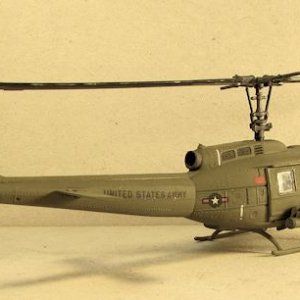 US_Army_UH_1D_Huey_Gunship_II.jpg