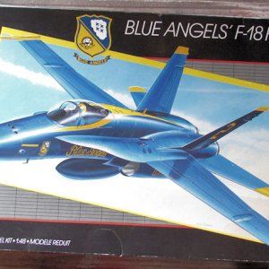 Revell_Blue_Angels.jpg