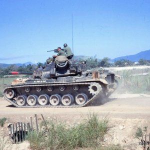 M-48_Patton_19.jpg