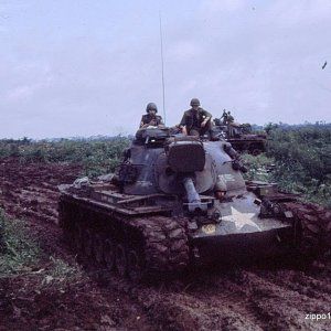 M-48_Patton_36.jpg