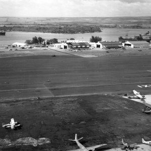 NAS_Ford_Island_Pearl_Harbor_late_1930s.jpg