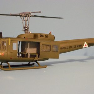 UH-1D HUEY