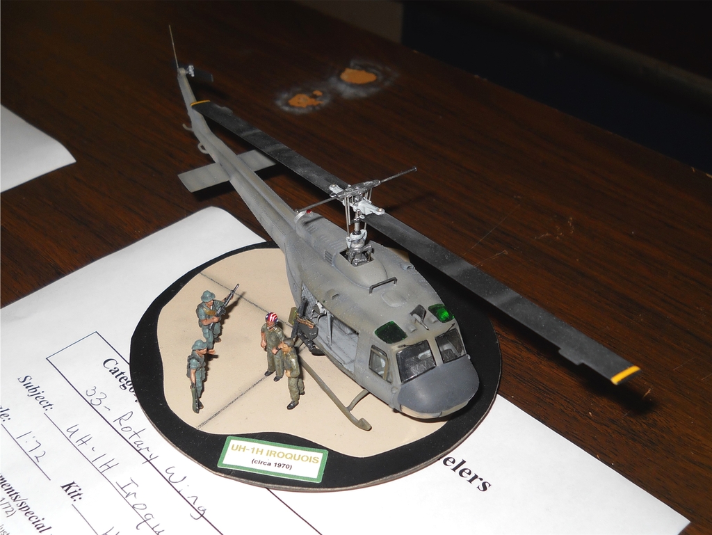 04_18_12_44_UH-1H_Iroquois_2872nd_scale29.JPG