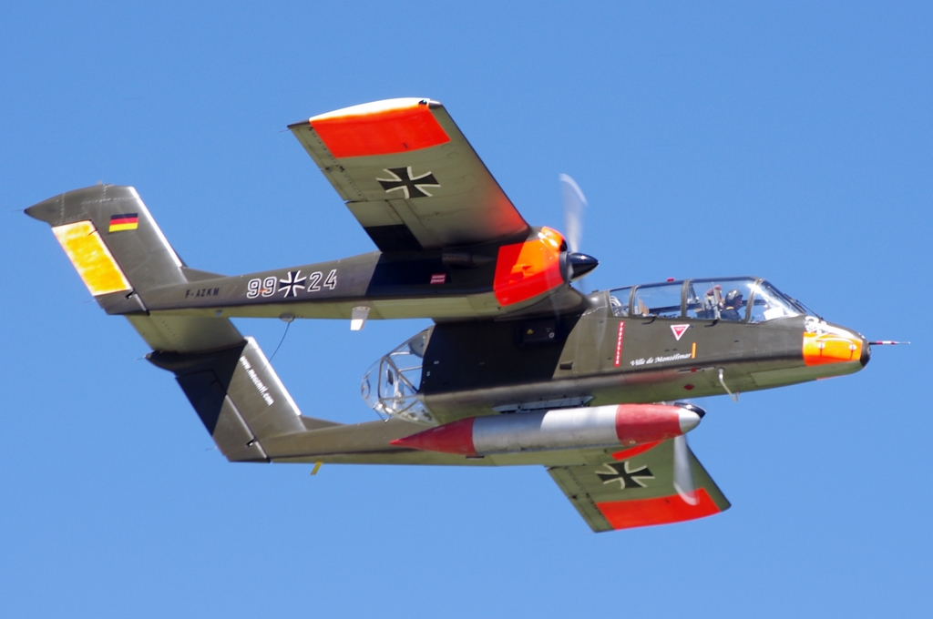 20100627_OV-10_Bronco_Krakow_1180.jpg