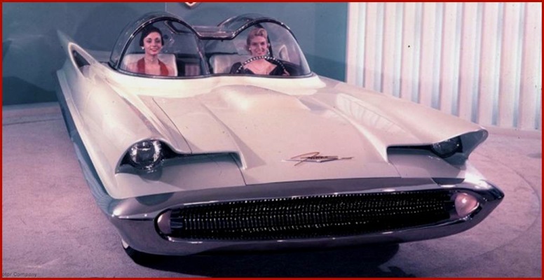 55_Lincoln_Futura.jpg