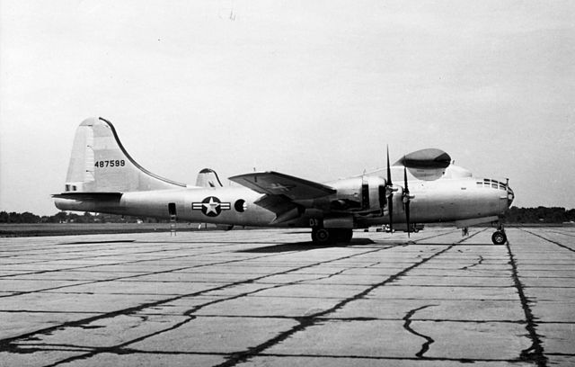 640px-Boeing_B-29_AEW_1951.jpg