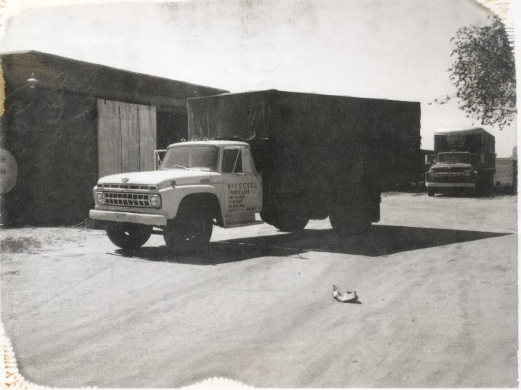 65FordTruck001.jpg