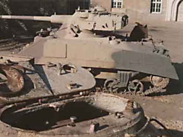 AMX-13_Turret_egiptShermanAMX.jpg