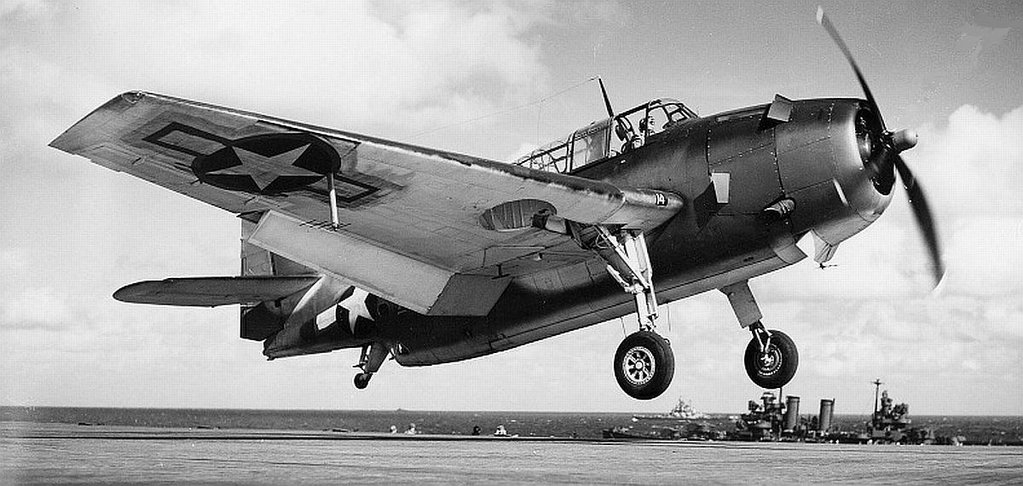 Avenger-takeoff-Yorktown-with-air-surf-radar.jpg