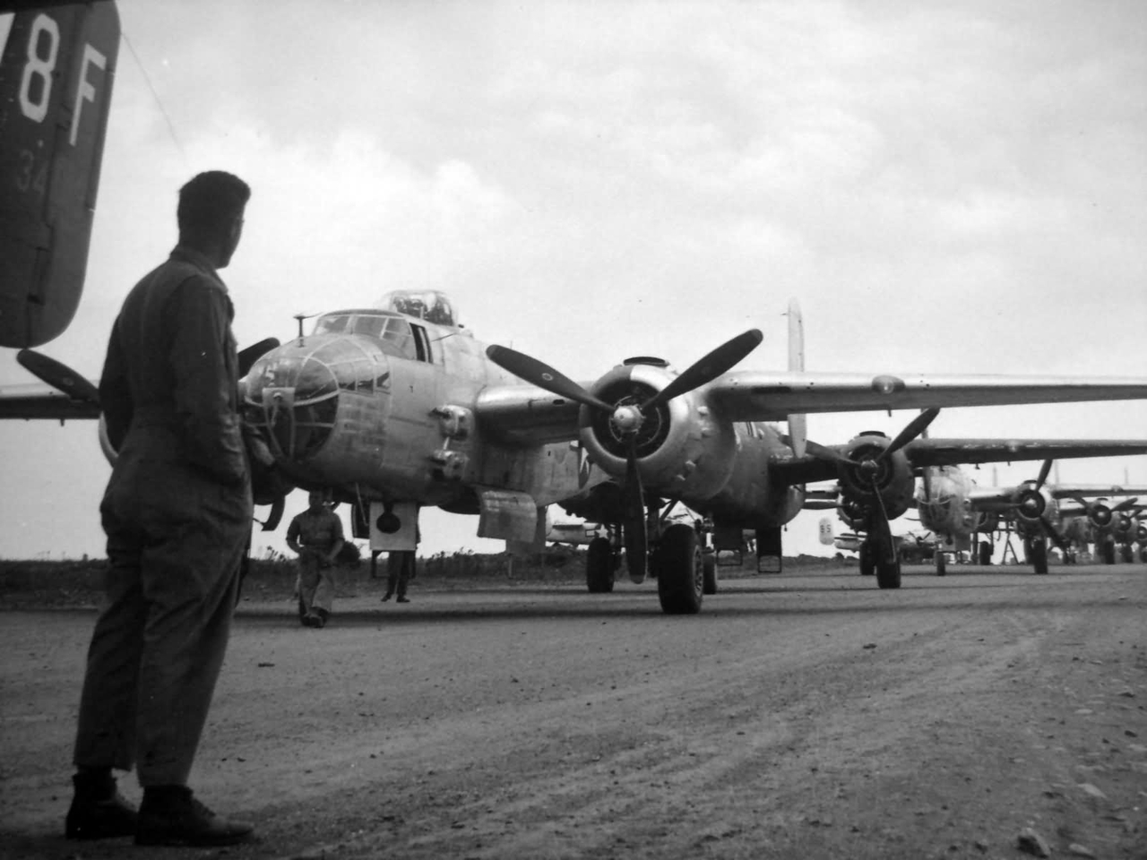 B-25_Foggia_Airfield_Comp_Italy_1944.jpg