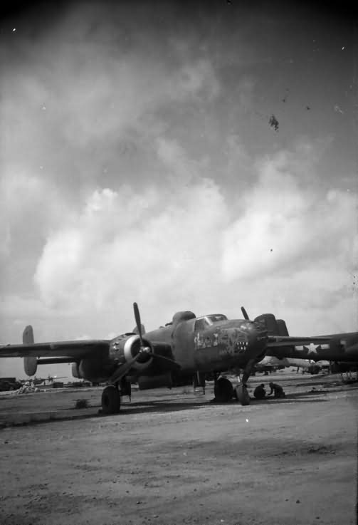B-25_Mitchell_Okinawa_1945.jpg