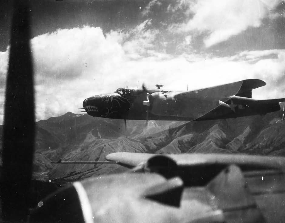 B-25_New_Guinea_Bat_Outa_Hell_Bombers_On_Way_To_Target_1944.jpg