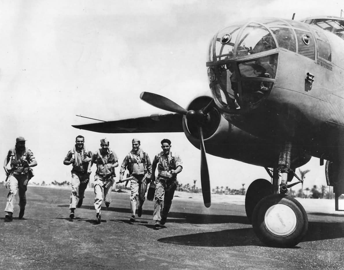 B-25C_Mitchell_Bomber_in_North_Africa.jpg