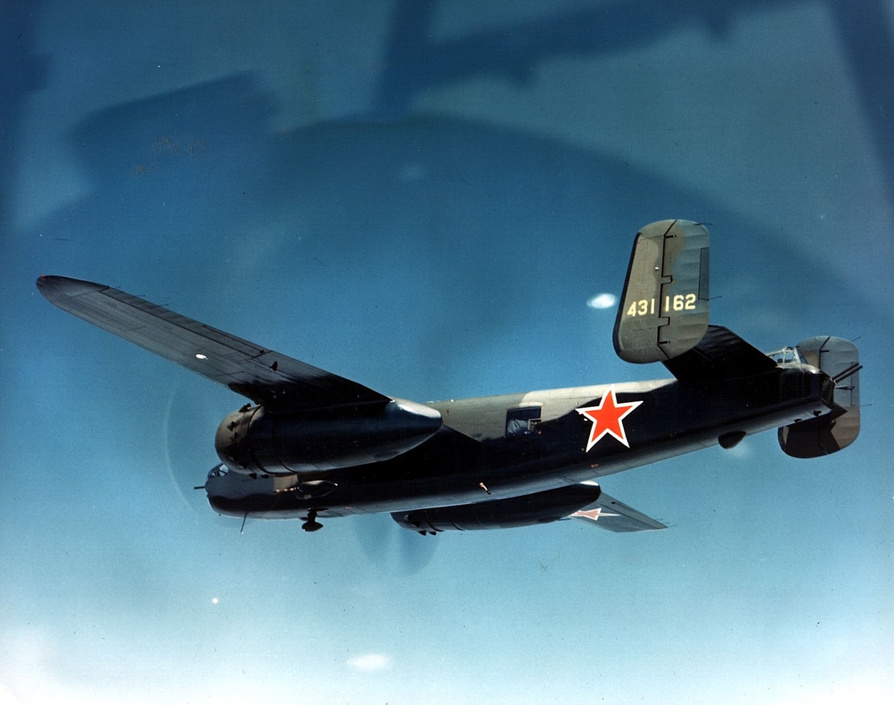 B-25J-30-NA_Mitchell_44-311622.jpg
