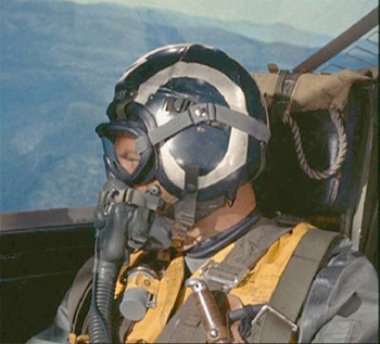 Bridges_at_Toko-Ri_Flight_Helmet.jpg