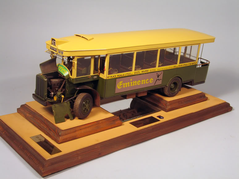 bus04.jpg