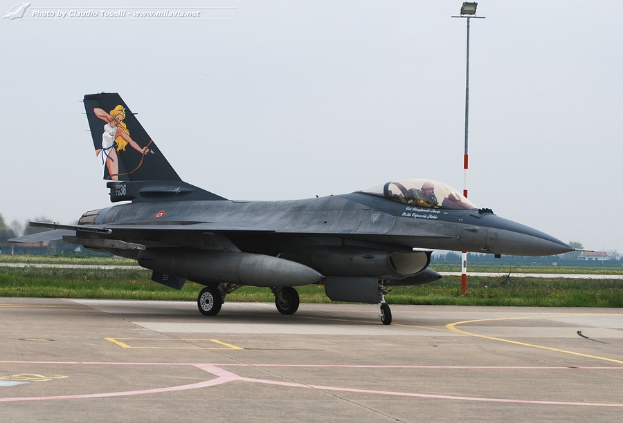 cervia-f16-farewell_2.jpg