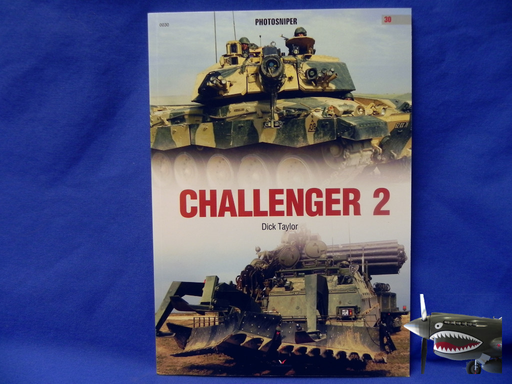Challenger2Kagero00.JPG