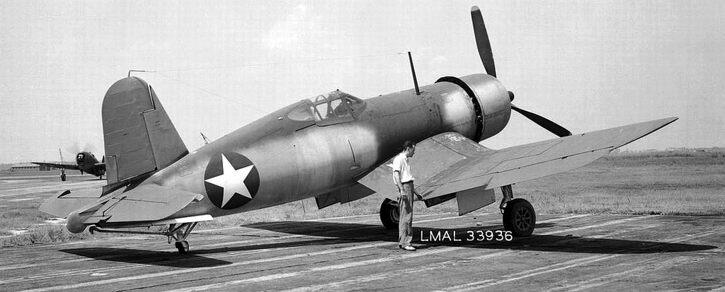 Corsair-1943.jpg