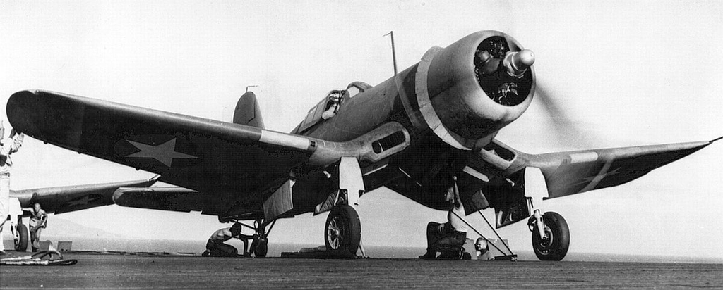 Corsair-VMF-213-USS-Copahee-1943.jpg