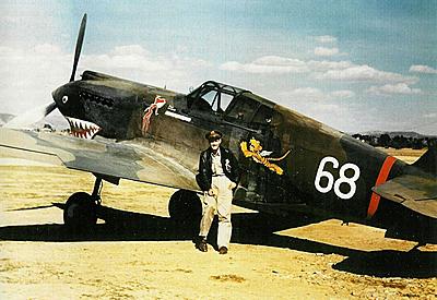 Curtiss_P-40_Flying_Tigers_0015.jpg
