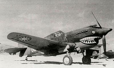 Curtiss_P-40_Flying_Tigers_0017.jpg