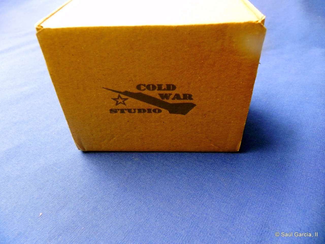 CWS48005box02.jpg