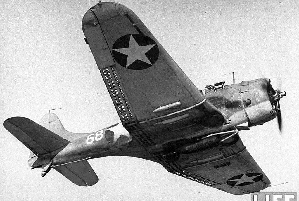 dauntlessventral1942.jpg