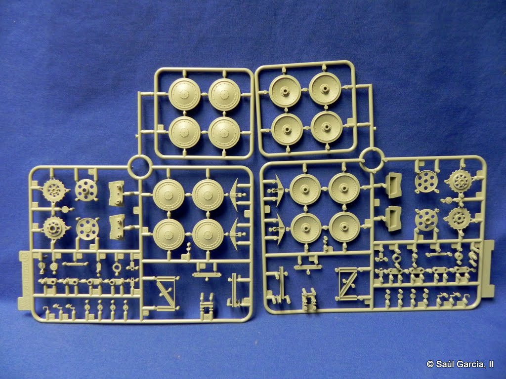 DRagon6399BergePanzer38FlakSprueK.jpg