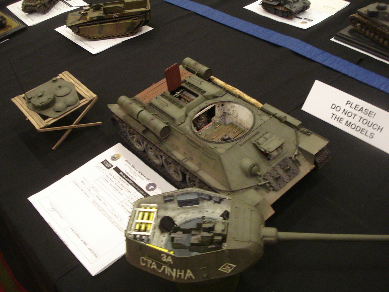 DSC06799~0.JPG
