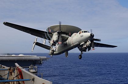 E-2C_Hawkeye.jpg